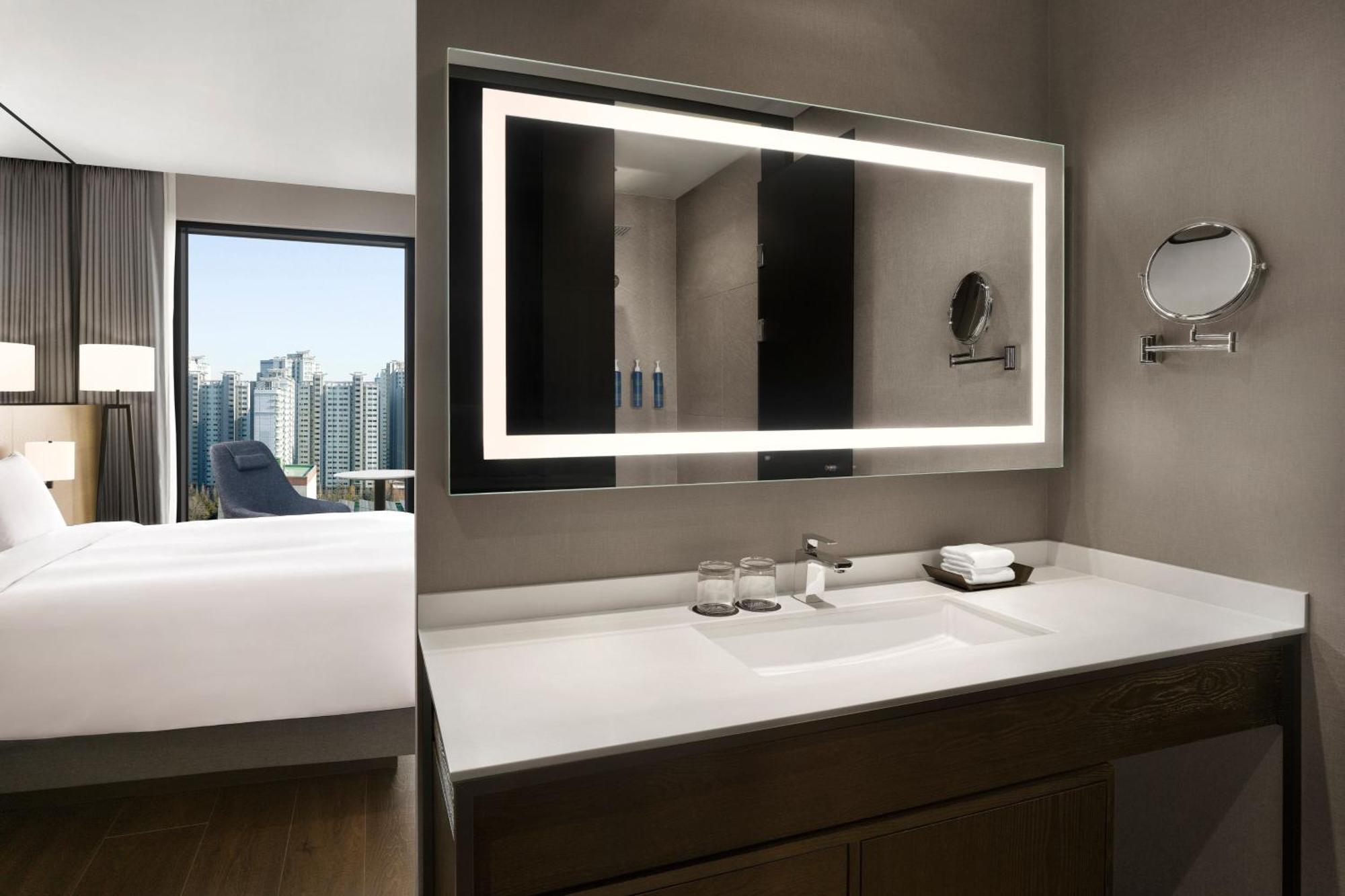 Four Points By Sheraton スウォン エクステリア 写真